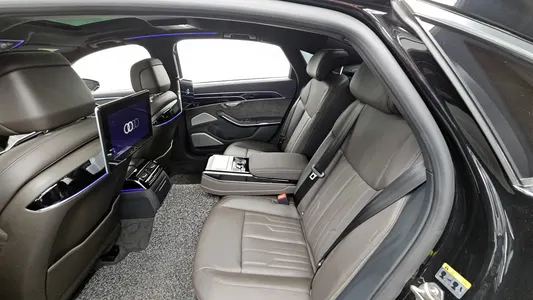 Audi A8 (D5) 55 TFSI LWB 2021 12