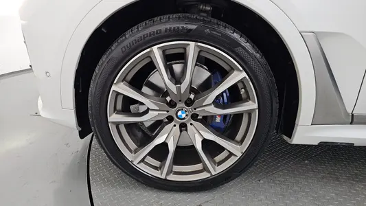 BMW X7 (G07) M50i 6 2021 4
