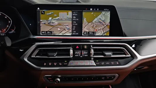 BMW X7 (G07) M50i 6 2021 13
