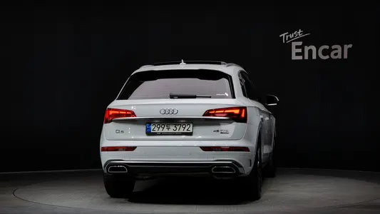 Audi Q5 (FY) 45 TFSI 2021 4