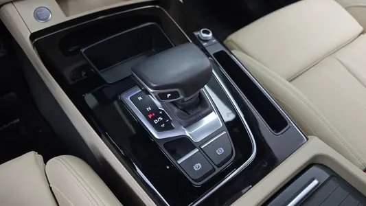 Audi Q5 (FY) 45 TFSI 2021 9