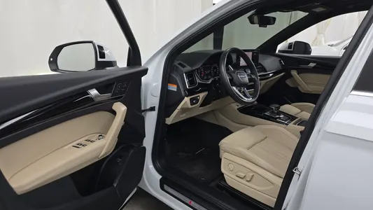Audi Q5 (FY) 45 TFSI 2021 10