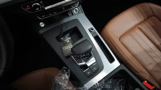 Audi Q5 (FY) 45 TFSI 2023 9