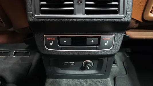 Audi Q5 (FY) 45 TFSI 2023 19