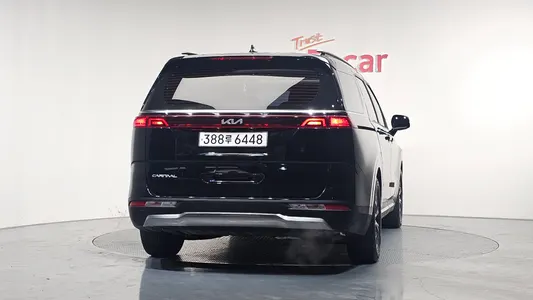Kia Carnival 9 2022 4