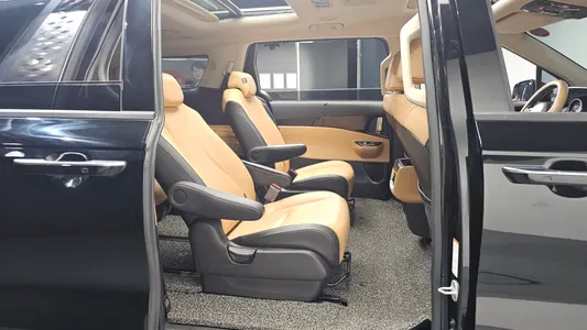 Kia Carnival 9 2022 12