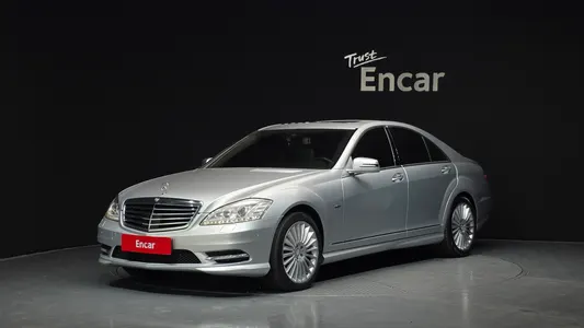 Mercedes-Benz S-Class W221 S350 2011