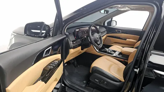 Kia Carnival 9 2023 10