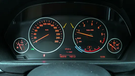 BMW 3 Series (F30) 320d 2018 8