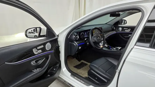 Mercedes-Benz E-Class W213 E300 4MATIC 2018 10