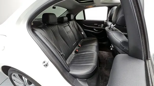 Mercedes-Benz E-Class W213 E400 4MATIC 2018 12