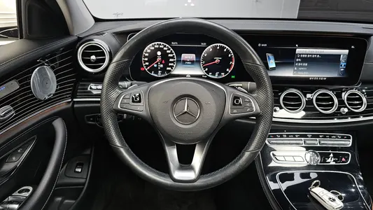 Mercedes-Benz E-Class W213 E400 4MATIC 2018 13