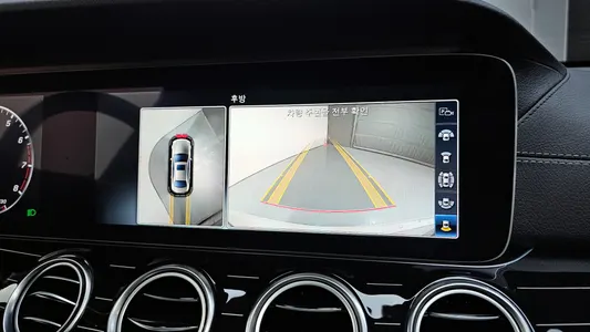 Mercedes-Benz E-Class W213 E400 4MATIC 2018 16