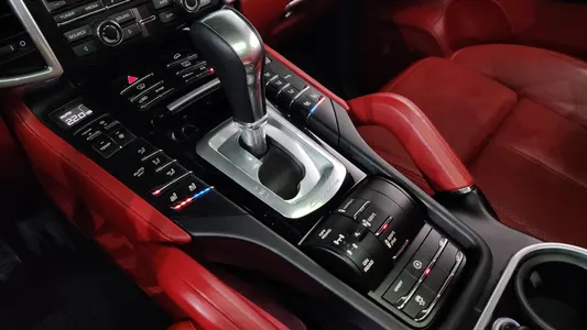 Porsche 카이엔 3.0 2015 9