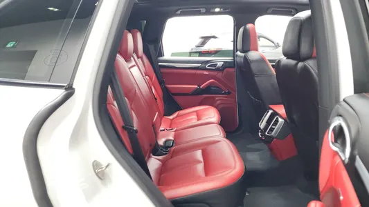 Porsche 카이엔 3.0 2015 12
