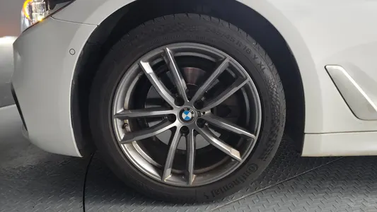 BMW 5 Series (G30) 520d xDrive M 2017 5