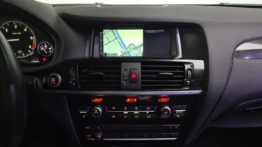BMW X4 (F26) xDrive20d 2015 14