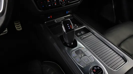 KG Mobility 렉스턴 2.2 4WD 2020 9