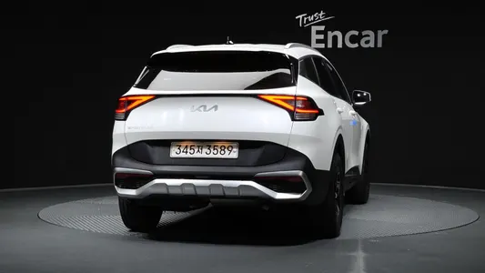 Kia 5 2.0 2WD 2021 4