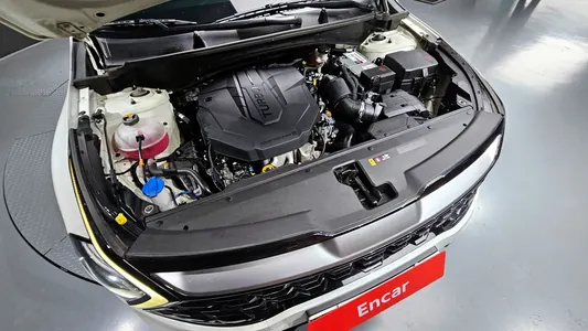 Kia 5 2.0 2WD 2021 6