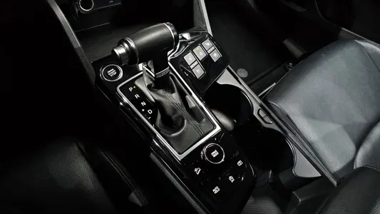 Kia 5 2.0 2WD 2021 9
