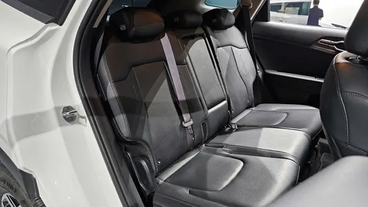 Kia 5 2.0 2WD 2021 11