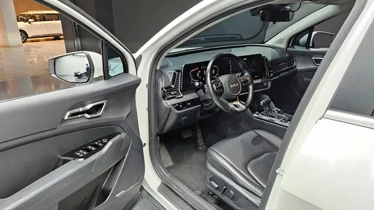 Kia 5 2.0 2WD 2021 10