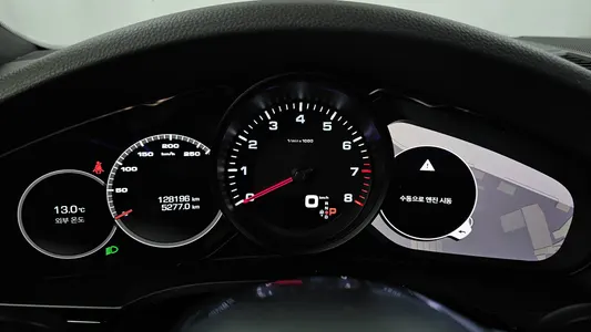 Porsche (PO536) 3.0 2019 8