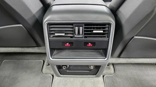 Porsche (PO536) 3.0 2019 18