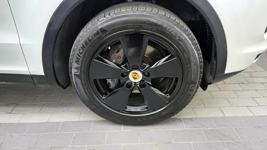 Porsche (PO536) 3.0 2019 21