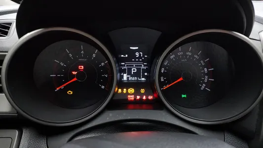 KG Mobility 티볼리 아머 TX 2WD 2018 8