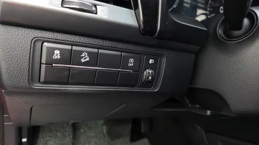 KG Mobility 렉스턴 스포츠 2.2 4WD 2022 27