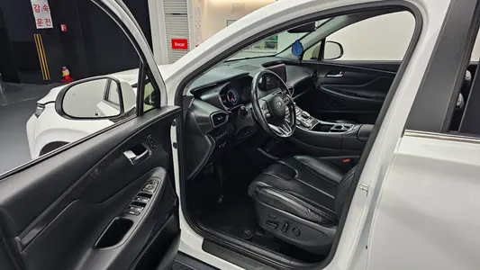Hyundai 싼타페 2.2 2WD 2020 10