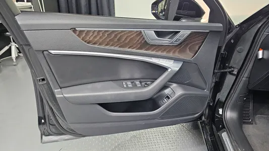 Audi A6 (C8) 45 TFSI 2020 24