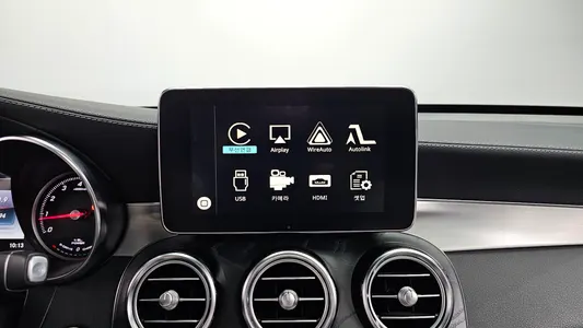Mercedes-Benz GLC-Class X253 GLC350e 4MATIC AMG Line 2018 17