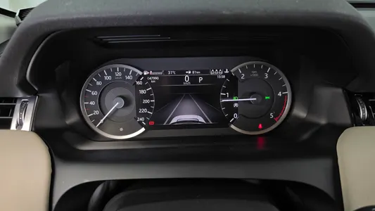 Land Rover 2 D200 S 2021 8