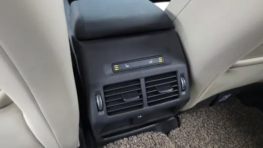 Land Rover 2 D200 S 2021 19