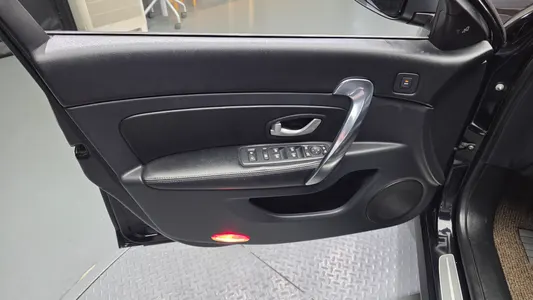 Renault Korea SM5 RE 2013 24