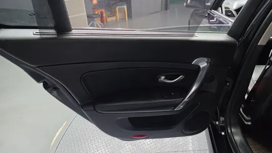 Renault Korea SM5 RE 2013 25