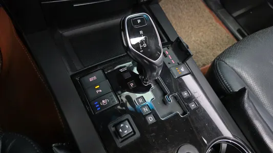 Kia 모하비 4WD KV300 2012 9