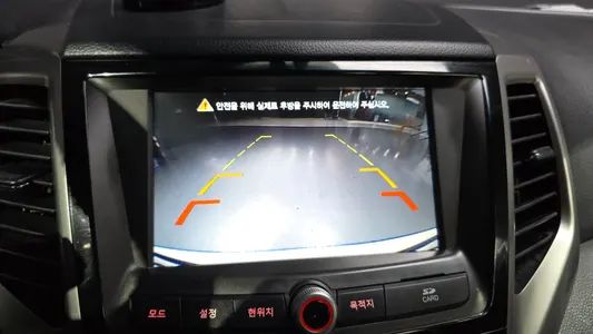 KG Mobility Tivoli LX 4WD 2016 15