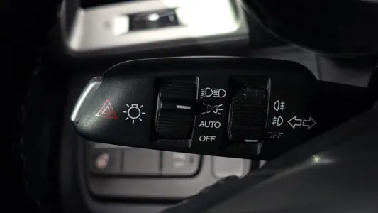 KG Mobility Tivoli LX 4WD 2016 18