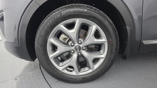 Kia Sorento 2.0 2WD 2016 5