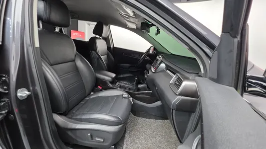 Kia Sorento 2.0 2WD 2016 10