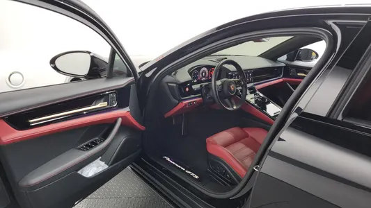 Porsche (976) 4.0 GTS 2025 10