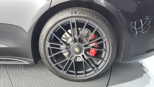 Porsche (976) 4.0 GTS 2025 21
