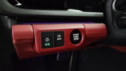 Porsche (976) 4.0 GTS 2025 28