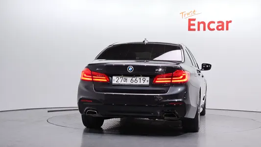 BMW 5 Series (G30) 530i xDrive M 2018 4