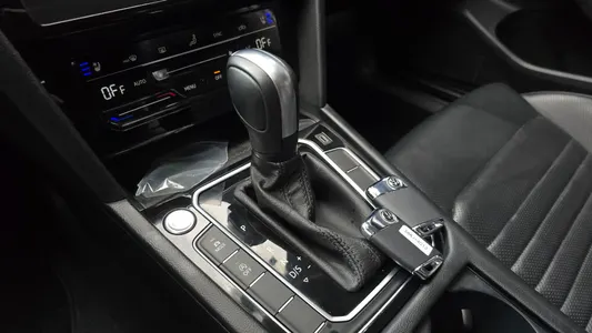 Volkswagen GT(B8) 2.0 TDI 2021 9