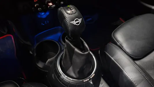 MINI D 5 2015 9